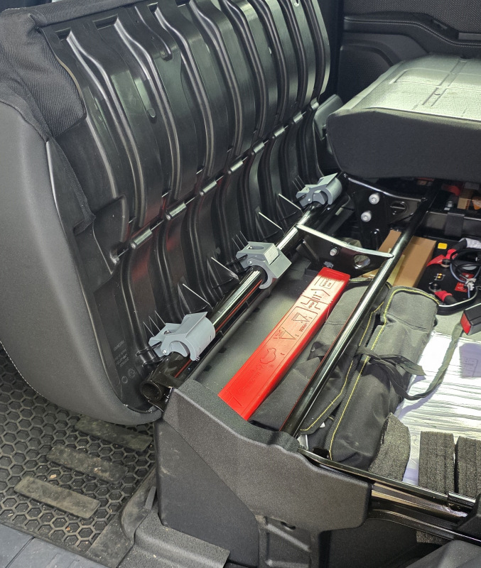 REAR SEAT QUICK RELEASE BRACKET 2